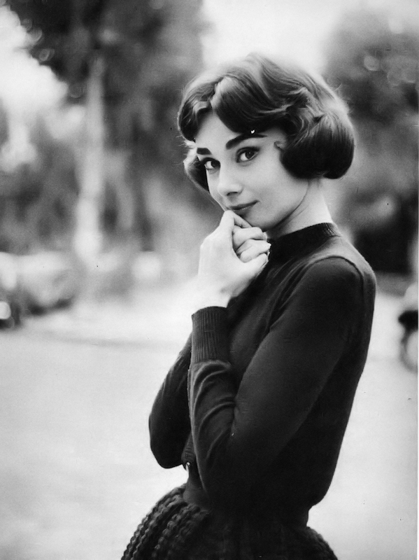 Audrey Hepburn stunning
